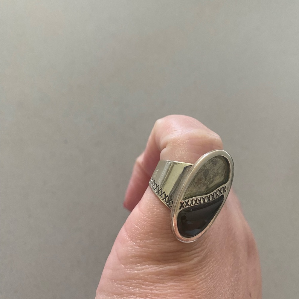 Silver Onyx Ring Missing Stone - image 8